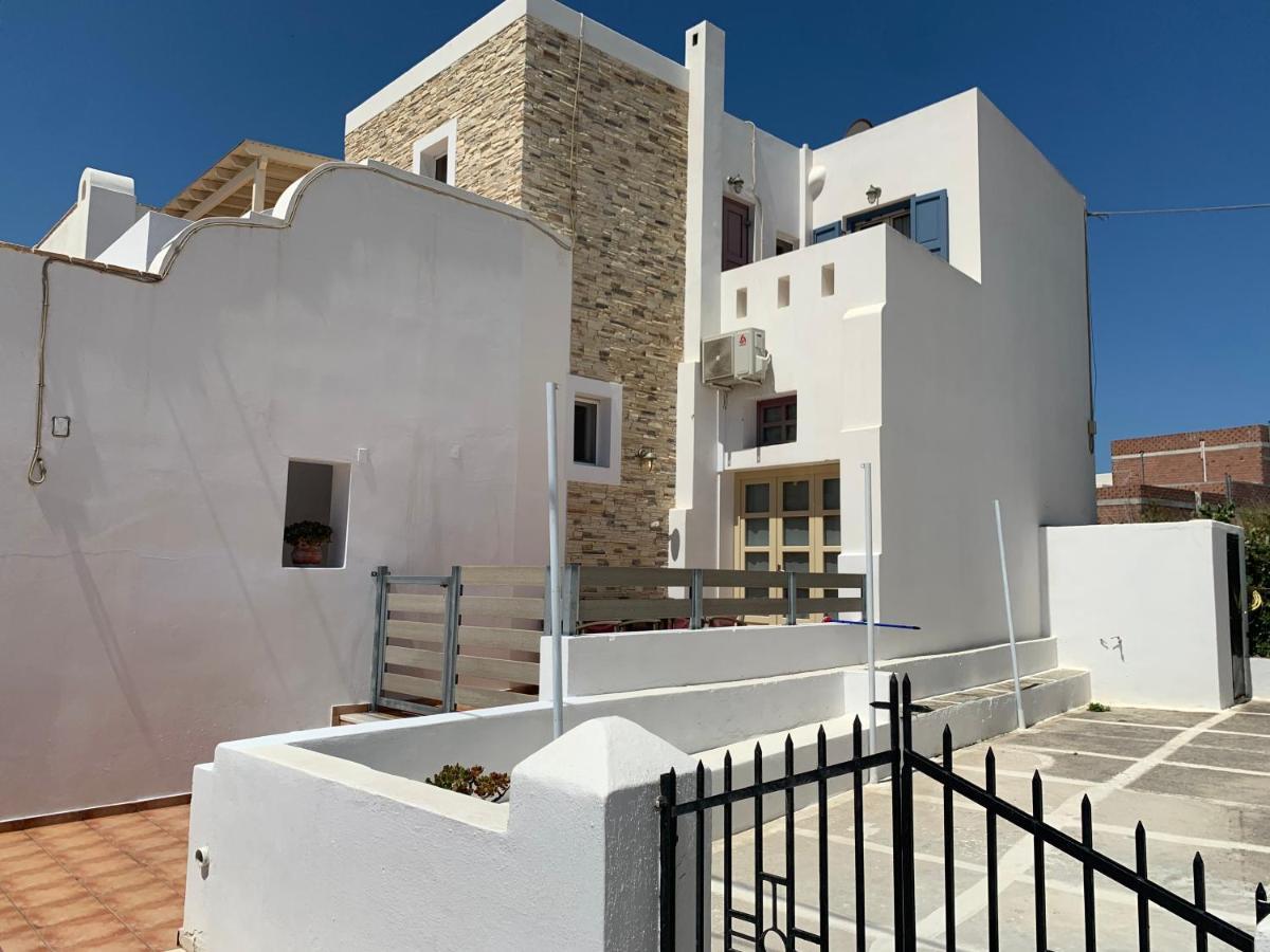 Dimitris Apartments Naxos City Екстериор снимка
